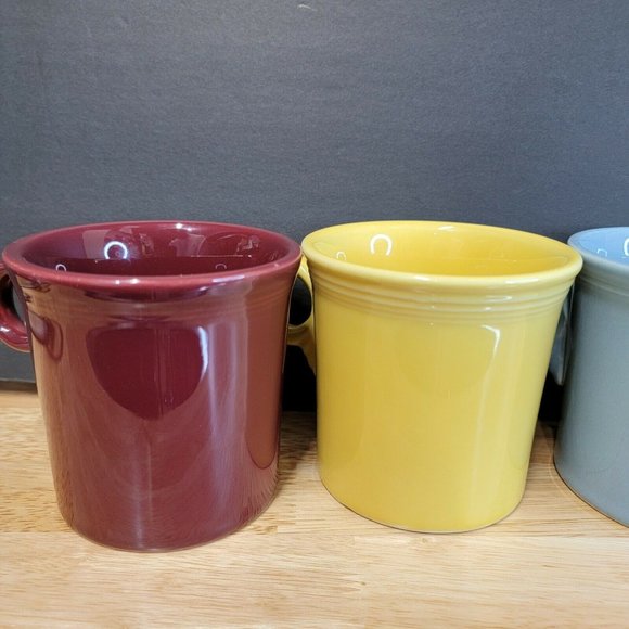 Lot Of 4 Fiestaware Red Blue Yellow Ceramic Solid 3.5 In Modern Coffee Mugs  Bra - Picture 4 of 9